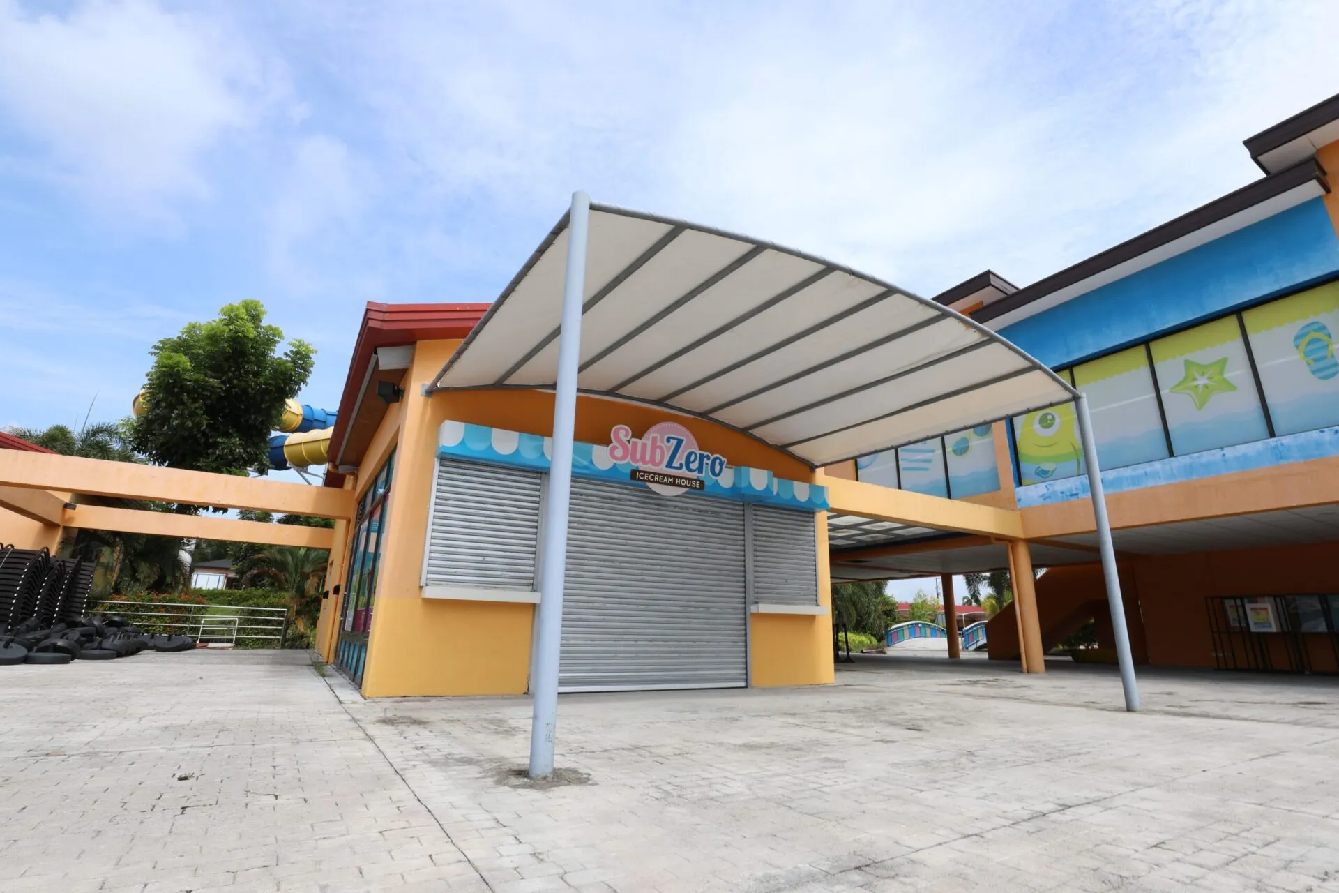 Aqua Planet Theme Park SubZero Icecream House